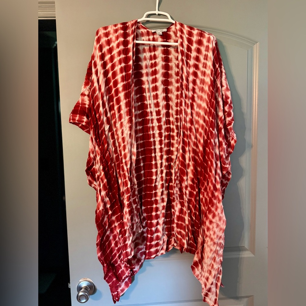 FAVLUX Red and White Tie-Dye Top